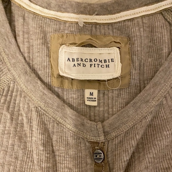 Abercrombie and Fitch tan blouse - Picture 3 of 3